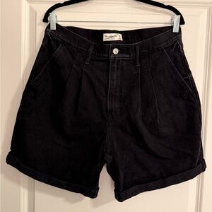 Abercrombie & Fitch High Waist Black Shorts